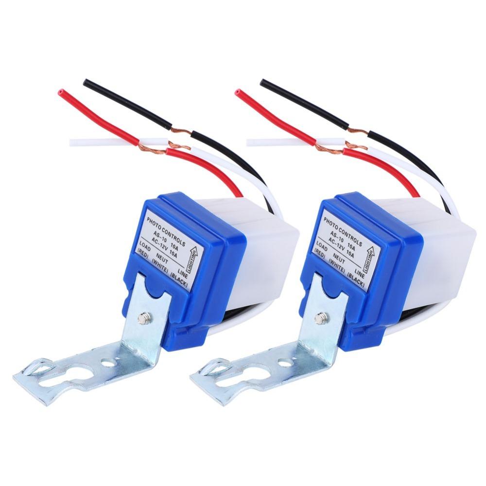 

2 Pcs AS-10 Automatic Light Switch 10A 2200W Max Load Dusk to Dawn Sensor 220V/12V 10M Sensing Distance Photoswitch Streetlight