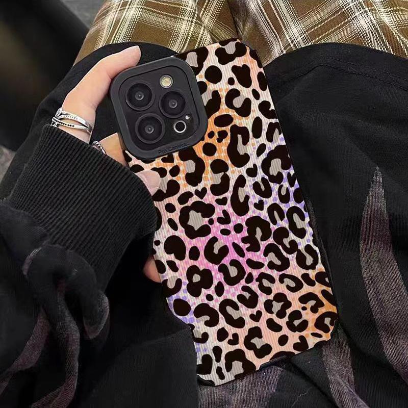 Fashion Color Leopard Silicone Phone Case For iPhone 17 Air 13 12 11 16 14 15 Pro Max Plus Mini Leather Shockproof Full Cover