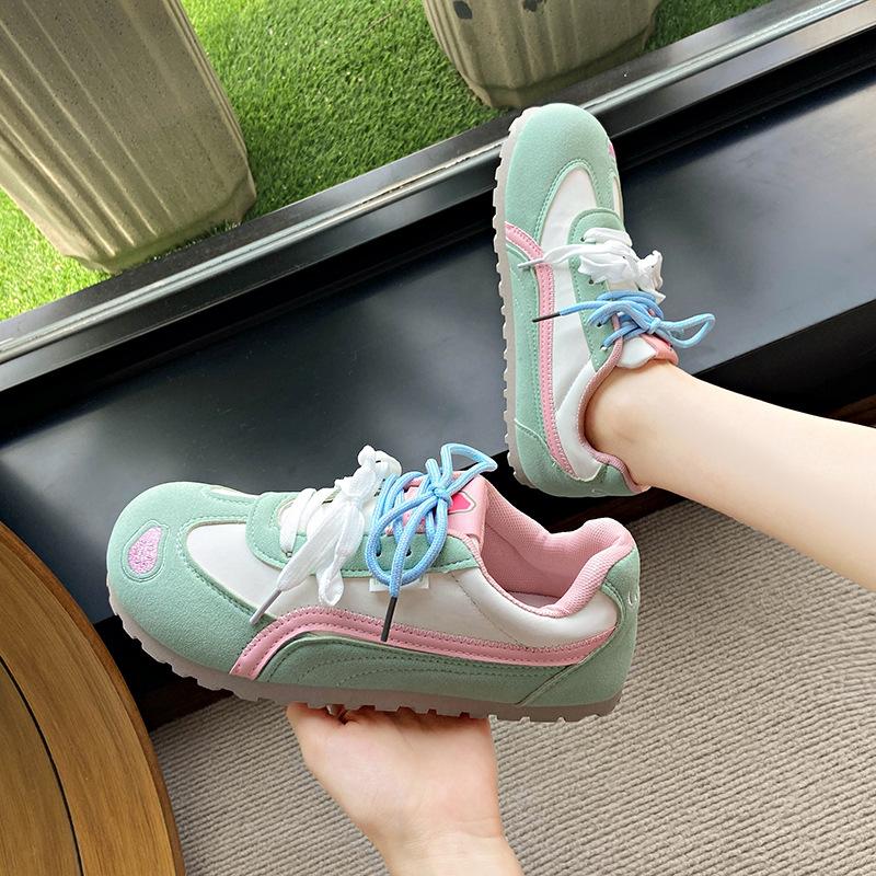 Board-Schuhe Studenten-Plateau weiße Schuhe Damen Frühling und Sommer neue vielseitige Schuhe Damen