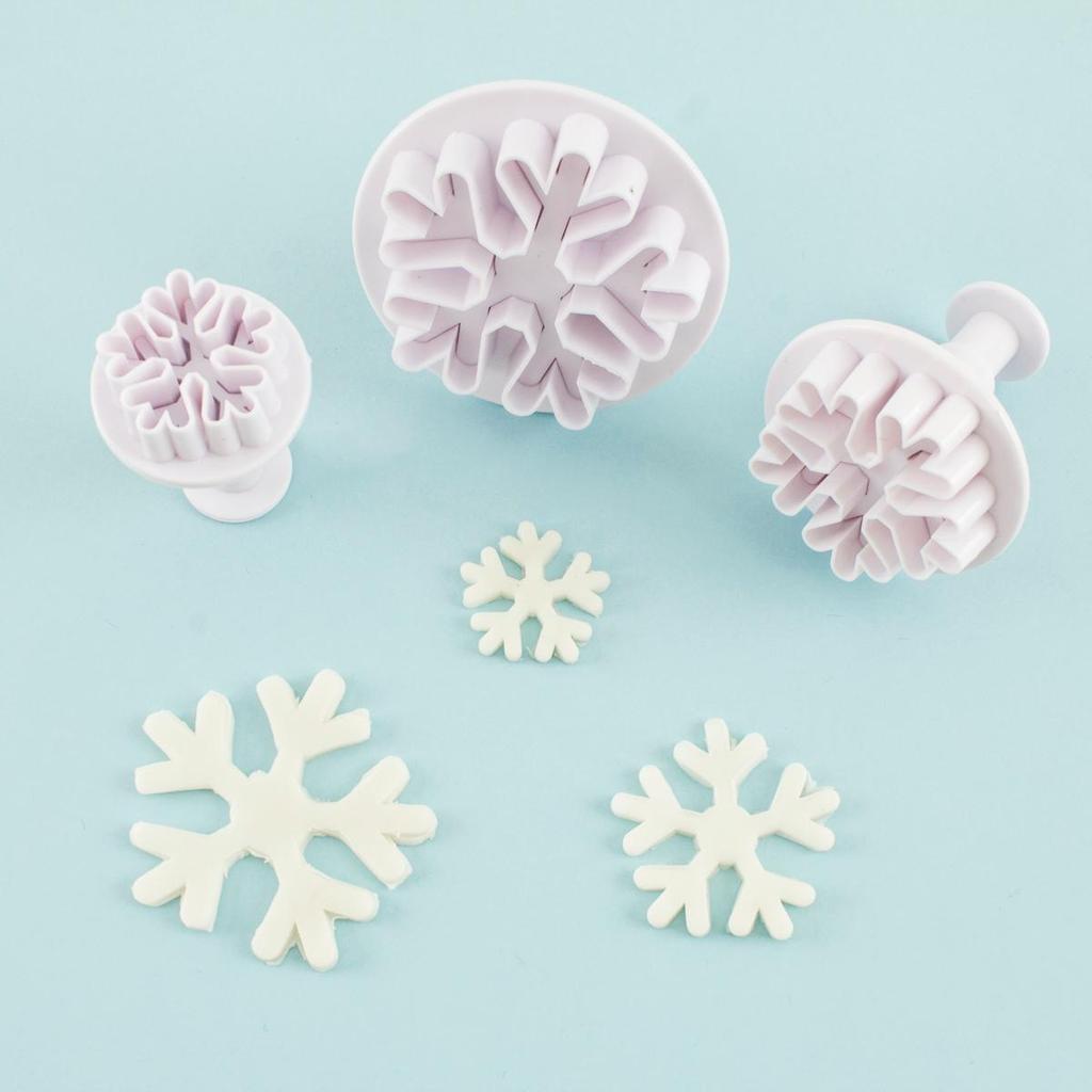 Silicone Snowflake Fondant and Cookie Cutter Mold for Christmas Decorations