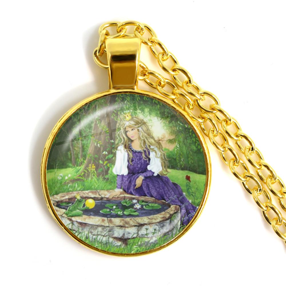 Handmade Vintage Frog Fairy Pendant Necklace Glass Cabochon Fashion Women Charm Jewelry Necklaces and Chains Female
