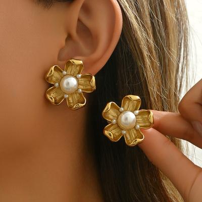 Women Boho Gold Flower Shape Pearl Ear Stud Earring