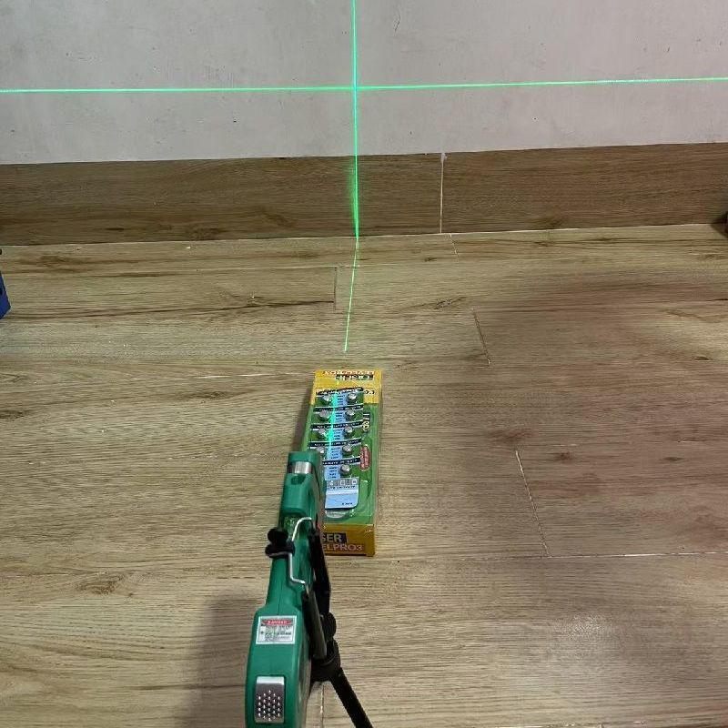 High Precision Infrared Cross Line Laser Leveling Tool