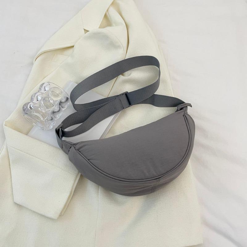 

Crossbody bag women s new shoulder bag student women s bag leisure bag sports bag spring nylon bag dumpling bag