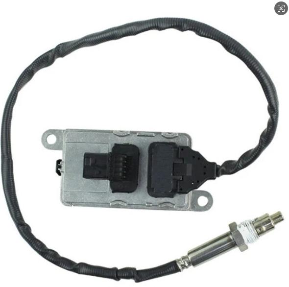 Nox Sensor Nitrogen Oxygen Sensor 5WK96738B 8983023930 24V for Isuzu Truck