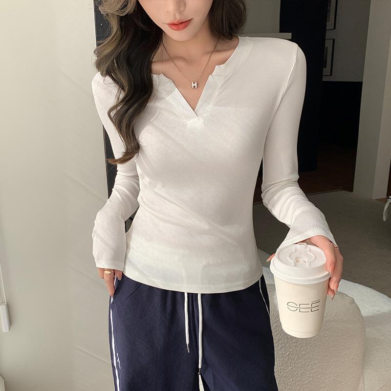 Bottom shirt women's early autumn winter threaded slim-fitting and thin shirt with temperament Spice girl long-sleeved top