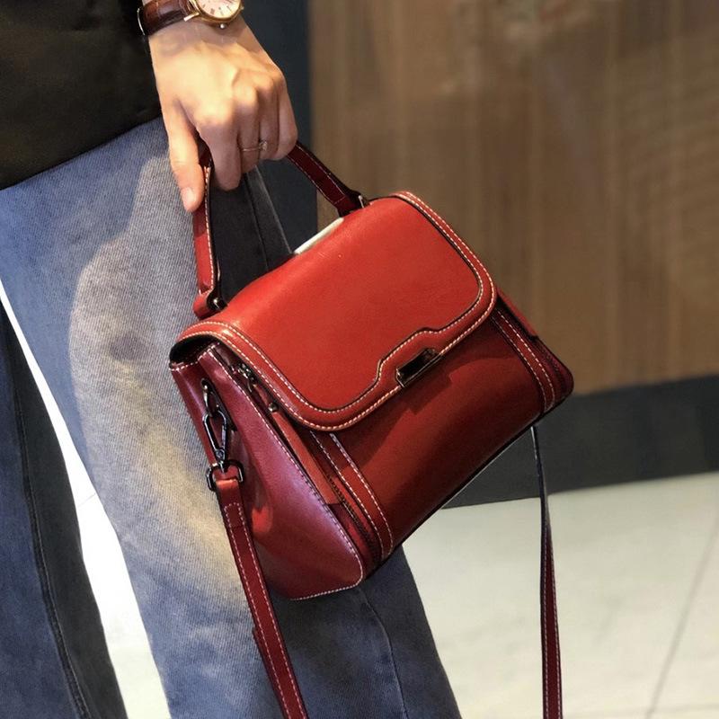 Oil Wax Leather Bag for Women In Autumn and Winter New Trendy High End One Shoulder Crossbody Bag Fashionable Large Capacity Handbag
