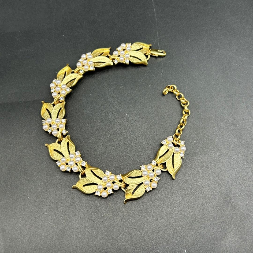 Vintage Niche Brand Jin Gui Qiu Shi Jewelry Necklace Bracelet Jia Pearl High-end Brooch