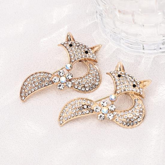 Metal Fox Jewelry Bling Rhinestone Brooch for Women, Golden Plated Silhouette Pin Lapel Pin, Dainty Daily Wear Parties Dates Alloy Clothing