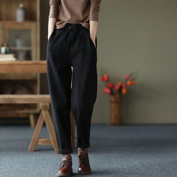 Plus Size Women's Velvet Thick Harem Pants: Autumn/Winter Slimming & Warm Casual Wear