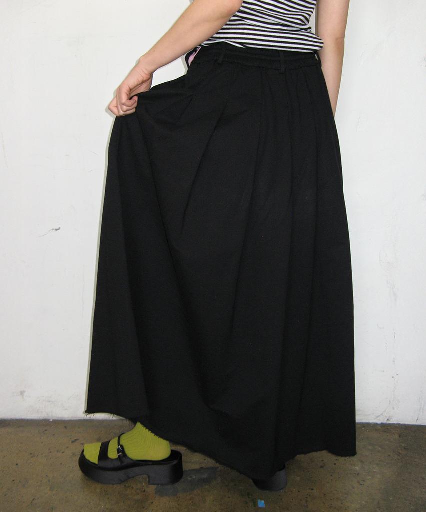 RONRON Sweat Pleats Long Skirt Black