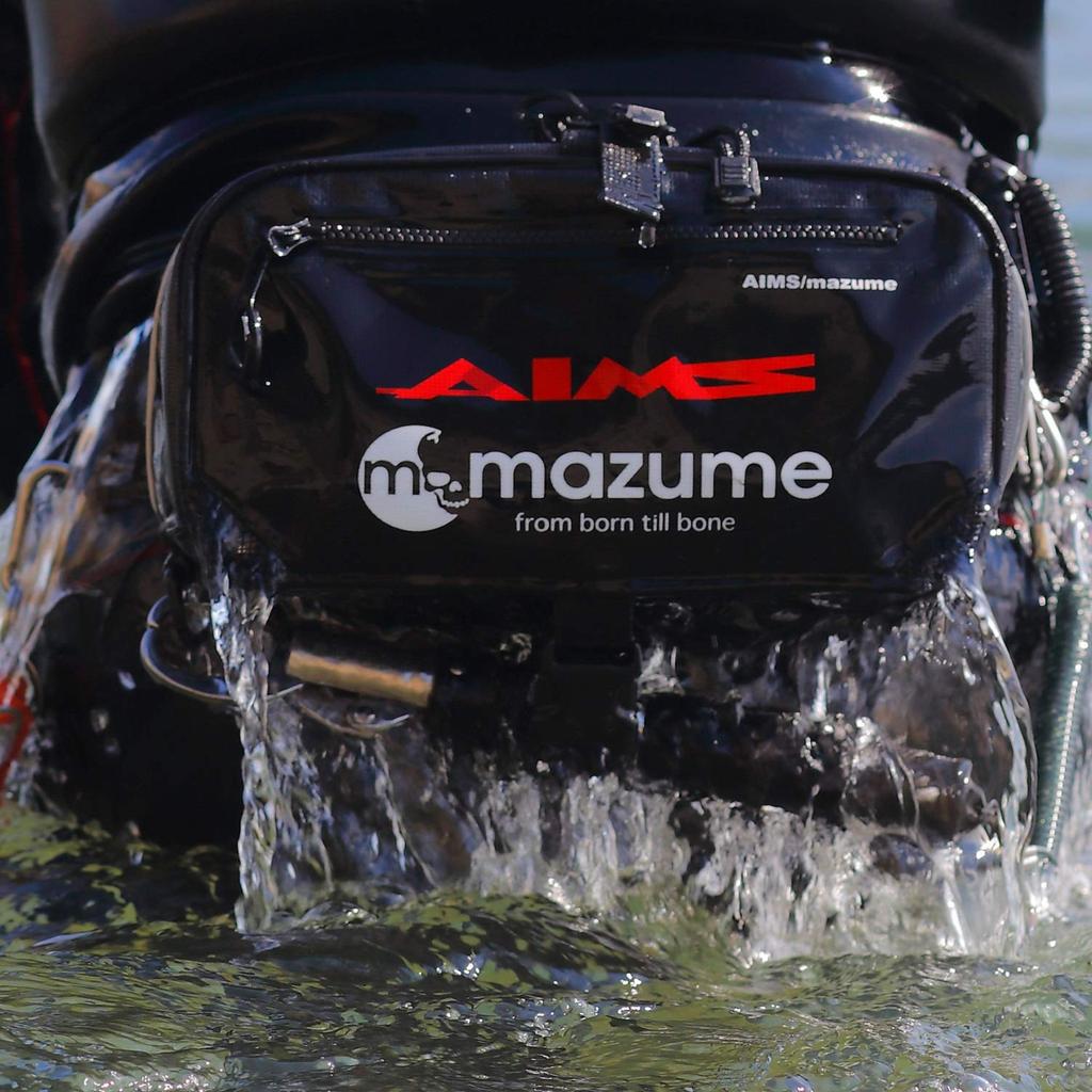 MAZUME MZ×AIMS Wet Style Waist Bag MZBK-328-01 Black