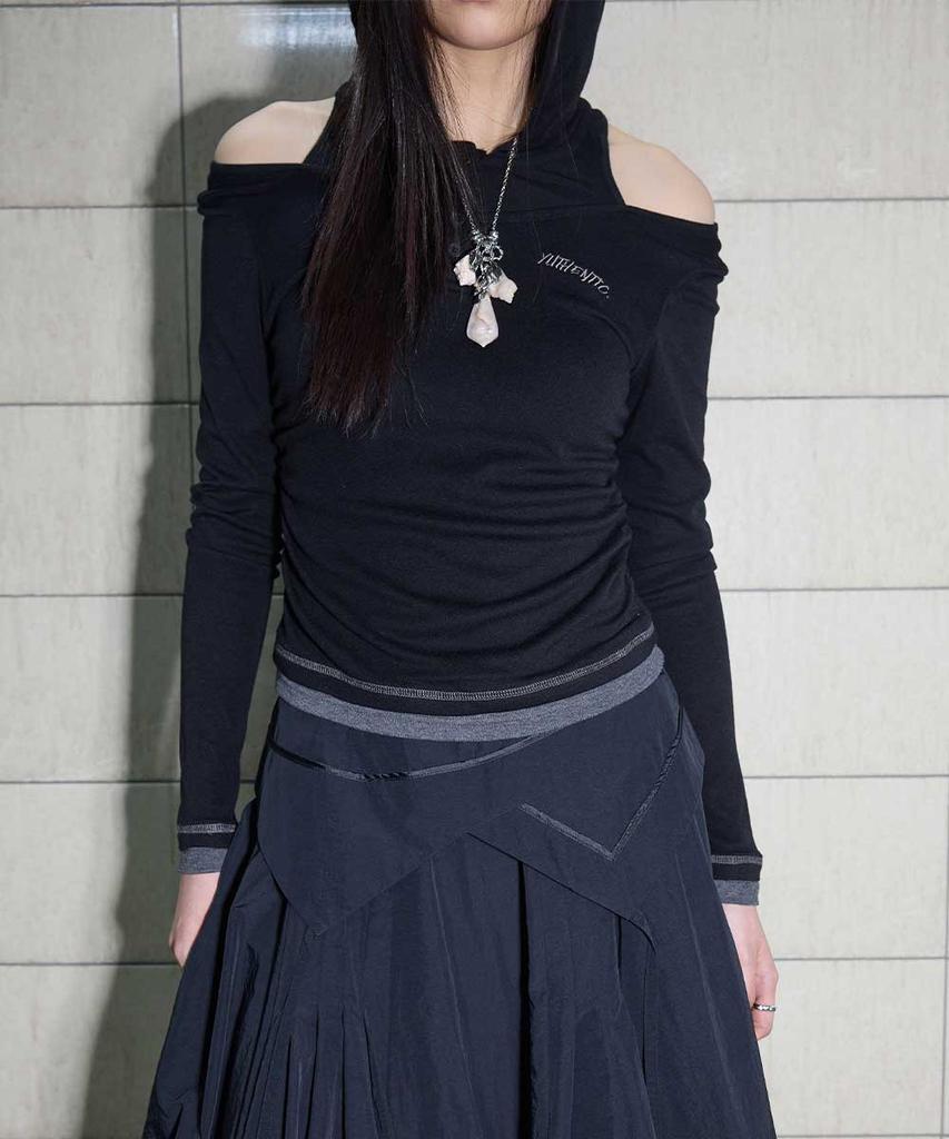 Yusentig Shoulder Slit Hoodie Slim Fit T-Shirt Black Aw6Se26610