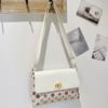 New Shoulder Small Square Bag Autumn Korean Version Women's Bag High-end Small Square Bag Niche Bag Women's Messenger Bag