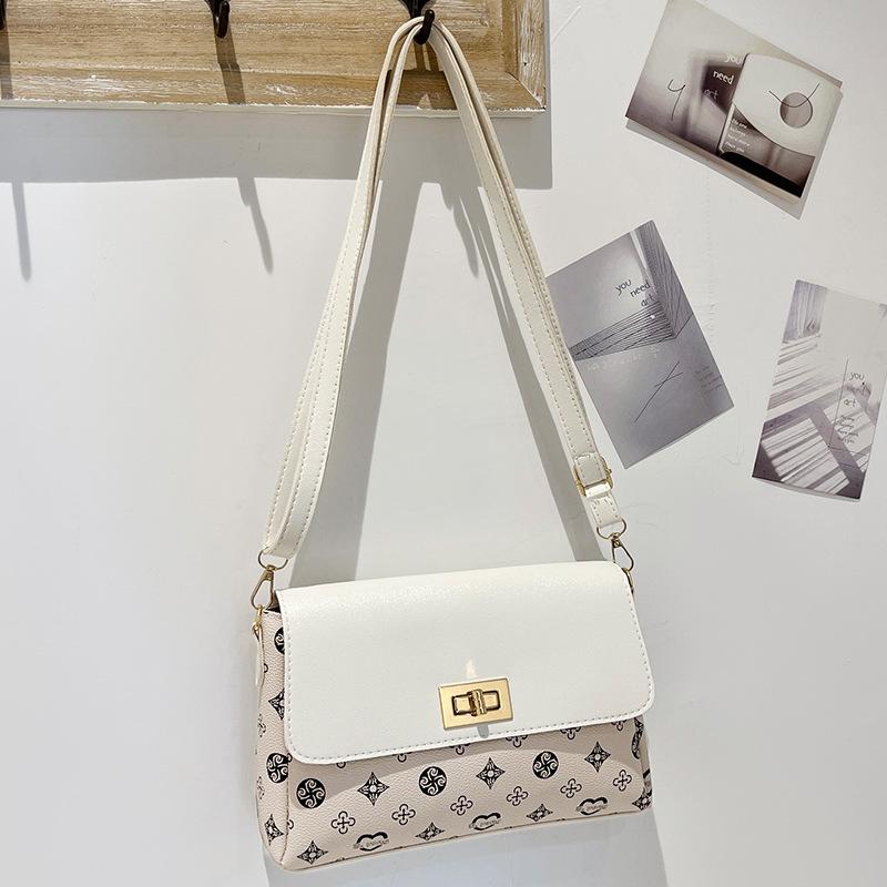 New Shoulder Small Square Bag Autumn Korean Version Women's Bag High-end Small Square Bag Niche Bag Women's Messenger Bag