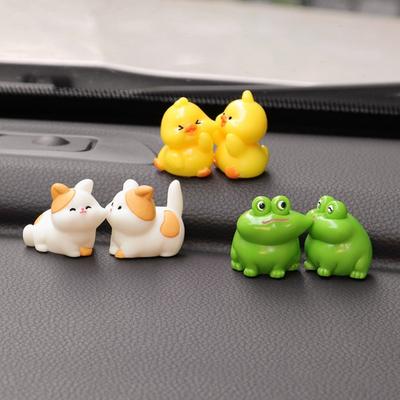2Pcs Car Ornaments Creative Cat Rabbit  Frog Center Kissing Console Cute Cartoon Decorative Accessories Unpacking Car Ornaments