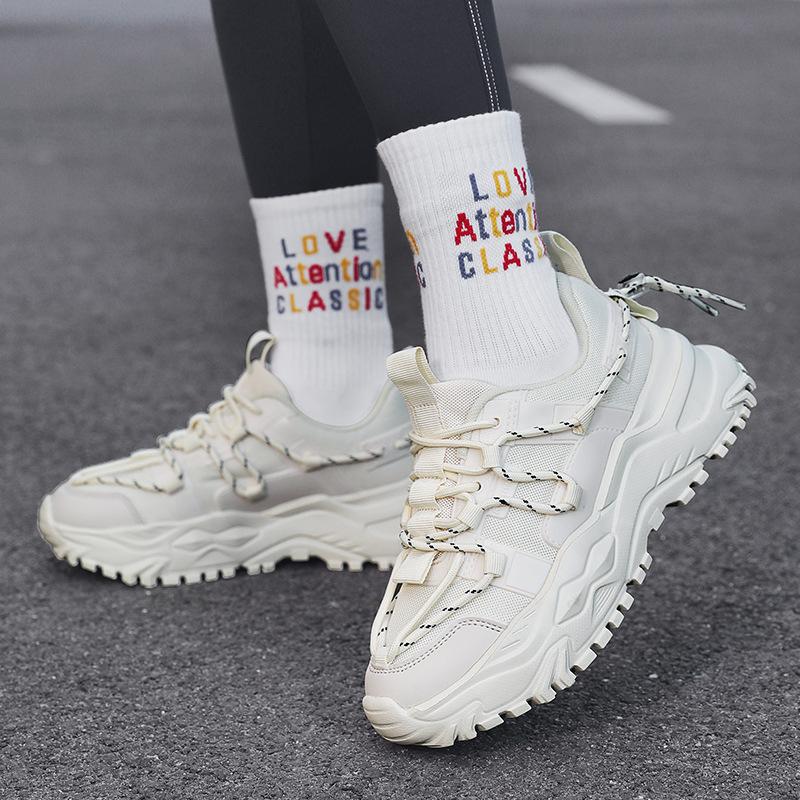 2025 new fashion couple dad shoes, Korean version of young student sports shoes men's trendy ins casual shoes