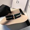 Elegante Cappello di Paglia a Tesa Piatta, Cappello Estivo da Donna Stile Britannico per Gite al Mare Protezione Solare Parasole