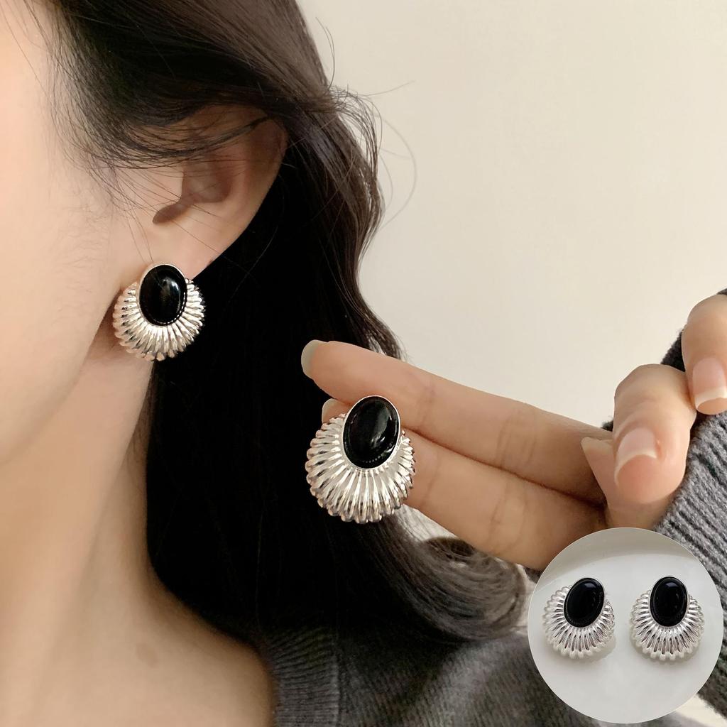 S925 Silver Snake-Shaped Hoop Earrings with Micro-Paved Zirconia - Retro Fashion for Women