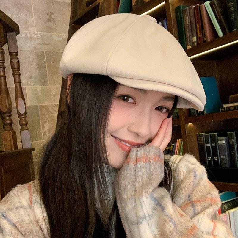 Woolen forward hat women's autumn and winter versatile retro octagonal hat showing face duckling tongue warm beret