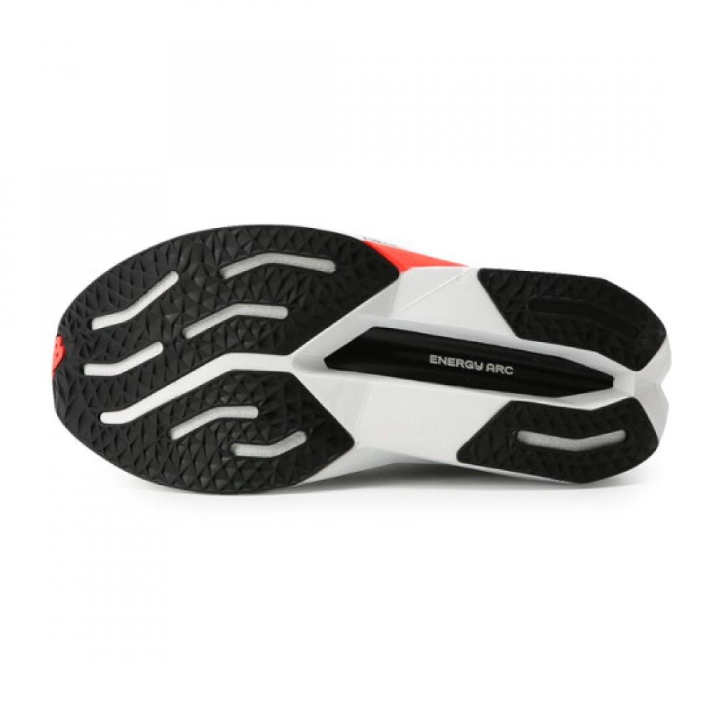 New Balance Fuelcell Sc Trainer V3  D  Running Shoes Wrcxcs4