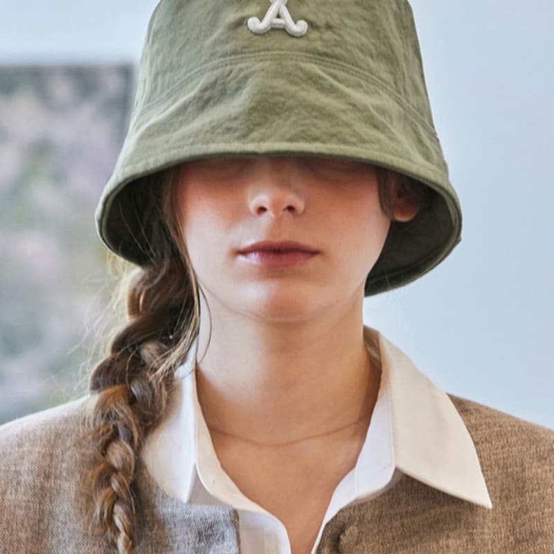 

Панама VARZAR VA с изогнутым 3D логотипом, хаки FREE