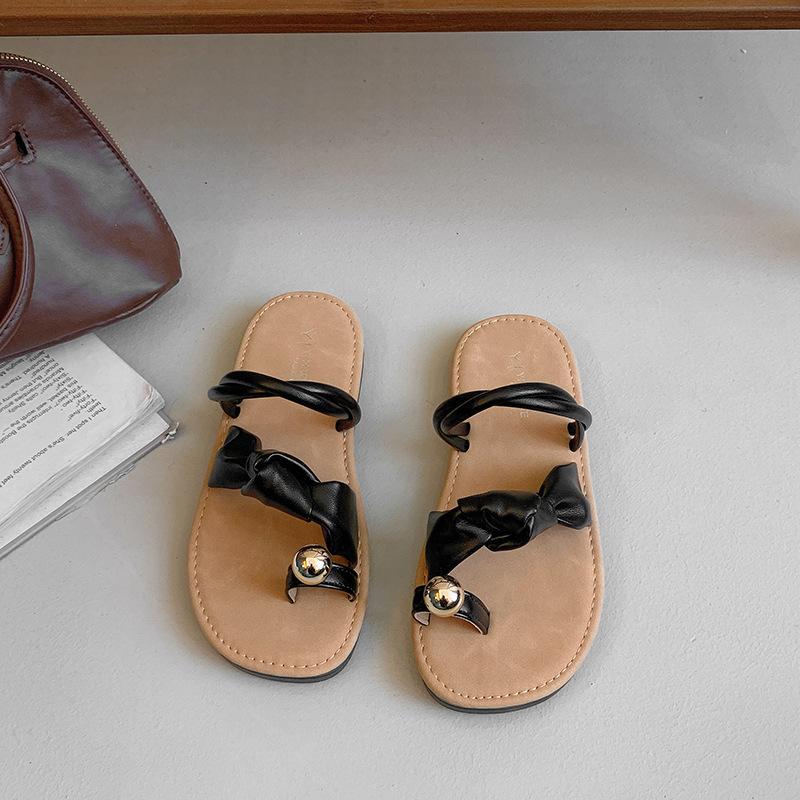 

Summer new one-word slippers simple and versatile flat-bottomed cool slippers set toe slippers women s outer wear 42 чорний