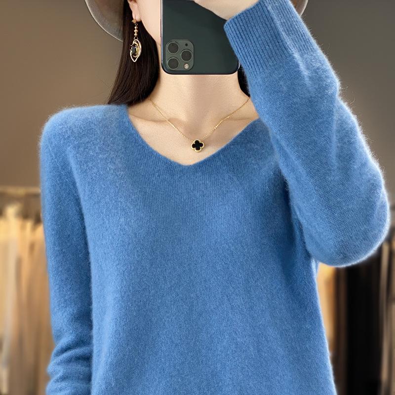 Women's V-Neck Seamless Wool Sweater - Loose, 100% Cashmere Knit for Autumn/Winter