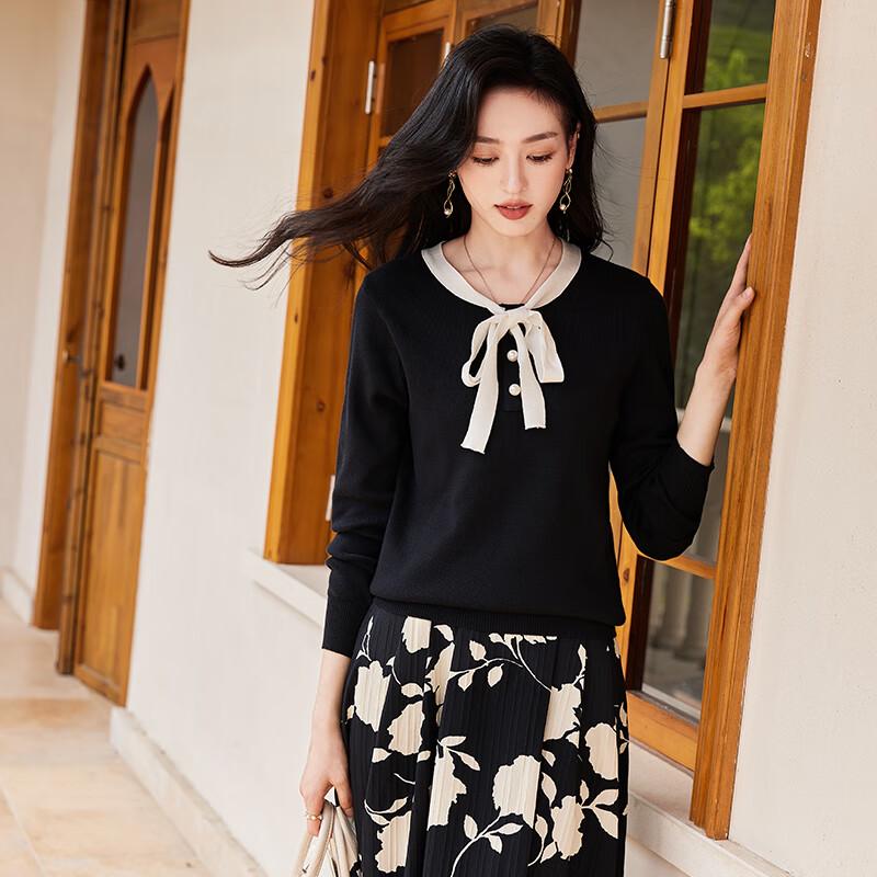 VICTORIA&VERA Elegant Bowknot Pearl Button Long Sleeve Knit Top