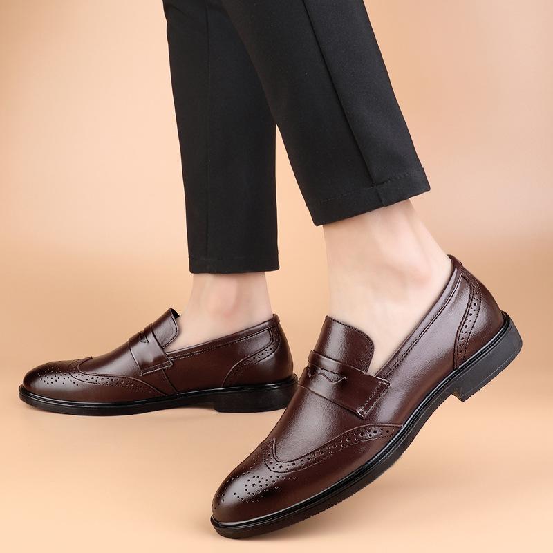 Carved Block Leather Business Dress Casual Leather Shoes Men's British Round Head Loafers Men's Shoes
