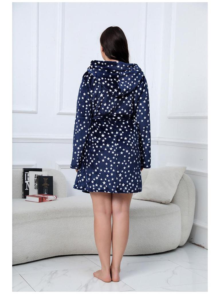 Puszysty Szlafrok Flanelowy Świąteczny Renifer Plus Size - Przytulny i Gruby