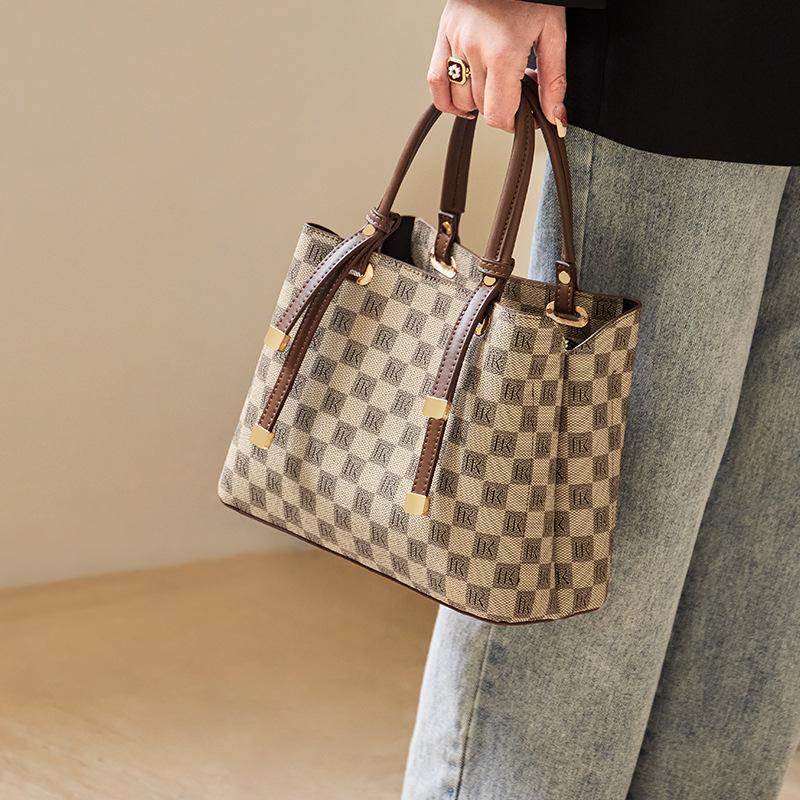 Mrs. Qiao Handbag 2025 New Women's Bag Crossbody Bag for Middle-aged Ladies Mom Bag 2023 Women's Shoulder Bag