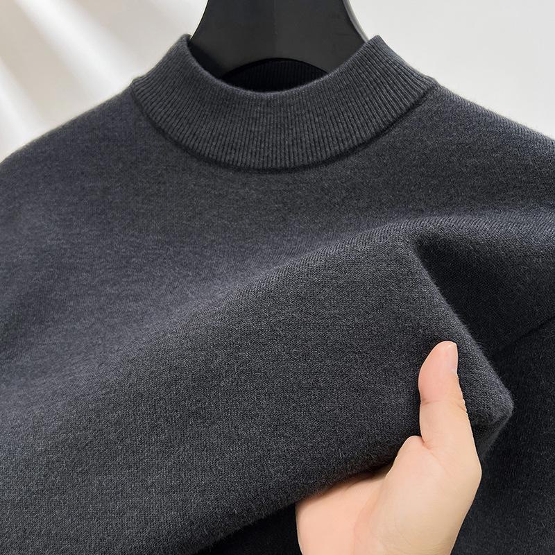 

Semi-turtleneck men s sweater with fleece and thicker autumn and winter models with winter solid color knitted sweater inside M темно-серого