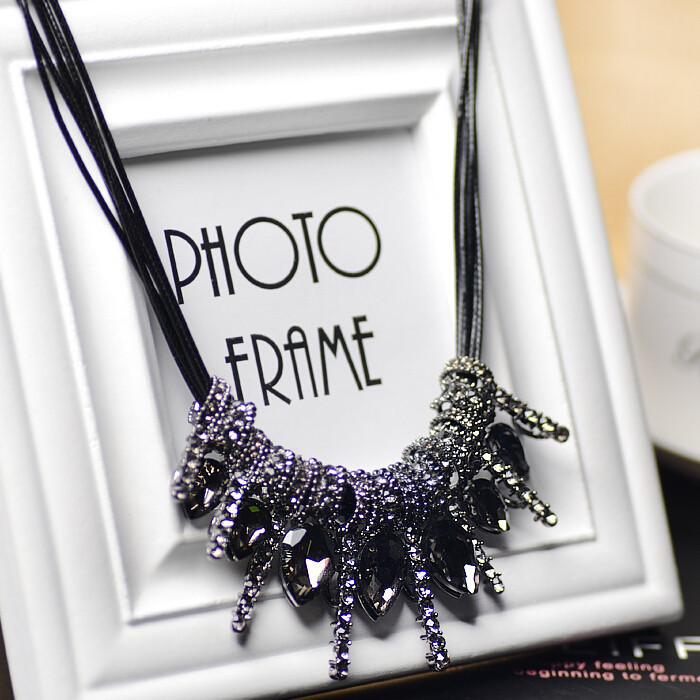 Fashion Sweet Rhinestone Water Drop Leather Rope Necklace Zircon Crystal Clavicle Chain Sweater Chain Women'S Jewelry