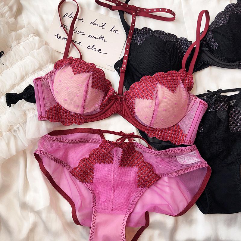 French Sexy Halter Underwear for Women Lace Love Embroidery Bra Set Shiny Diamond Lingerie Comfort Bras Hollow Panties Set