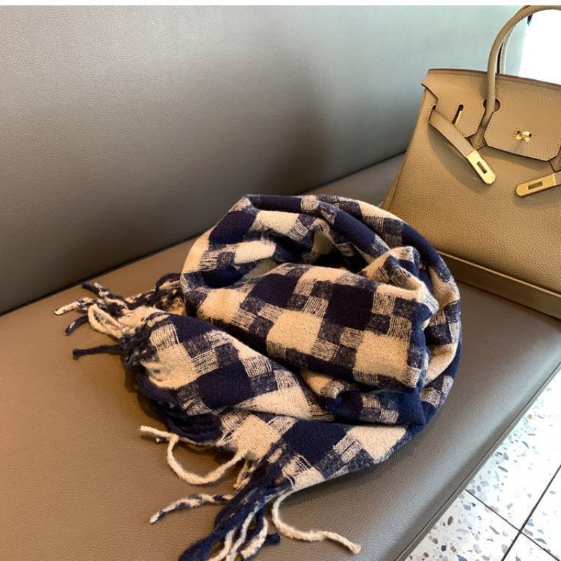 Weicher Schal aus Kaschmirimitat, britischer Nischenstil, warmer und hochwertiger karierter Schal, weibliche Flut