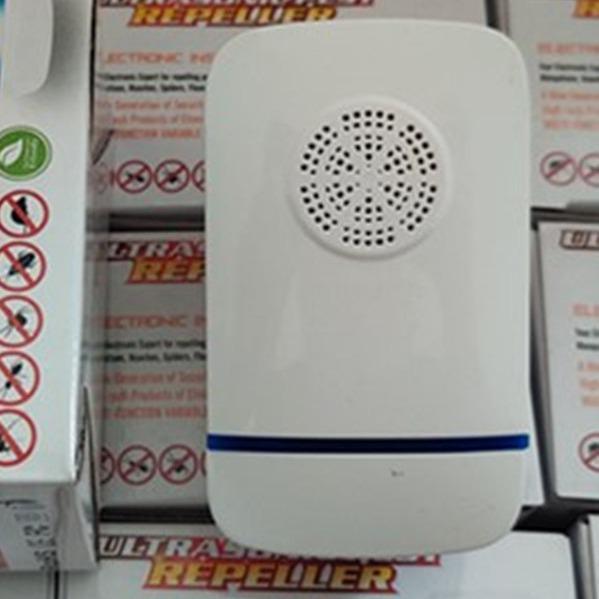 Ultrasonic Pest Controller: Mosquito, Mouse, Insect, Cockroach, and Mite Repellent with Smart Home Integration.