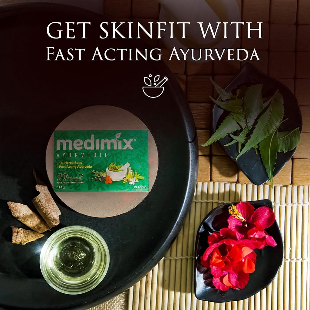 Medimix Ayurvedic Classic 18 Herbs Soap 125g X 8 Soap | Gentle Cleansing Bar For Healthy Skin Protection & Natural Daily Bathing Ritual