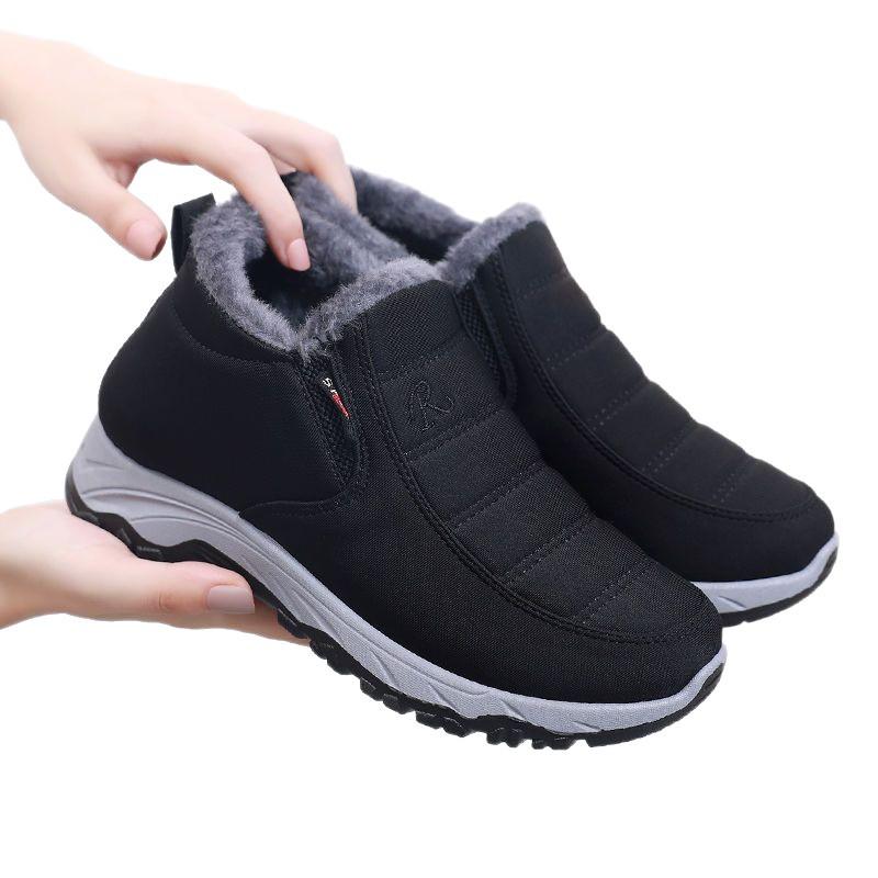 2025 Winter Old Beijing Cotton Shoes Women's Velvet Thickened Warm Snow Boots Middle-aged and Elderly Men and Women the Same Couple Cotton Shoes