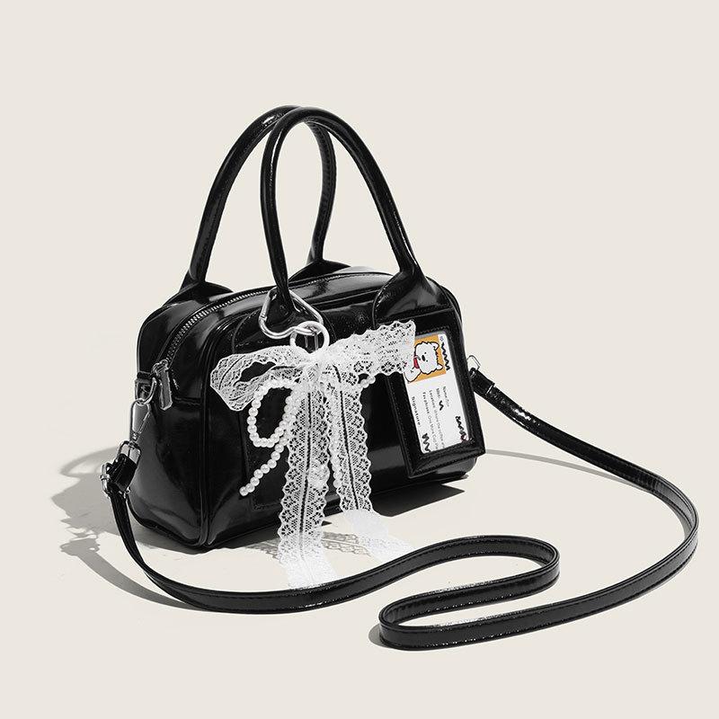 2025 New Small Square Bag Autumn Winter Versatile Crossbody Women's Bag Handheld Boston Fashion High-end Pillow Bag