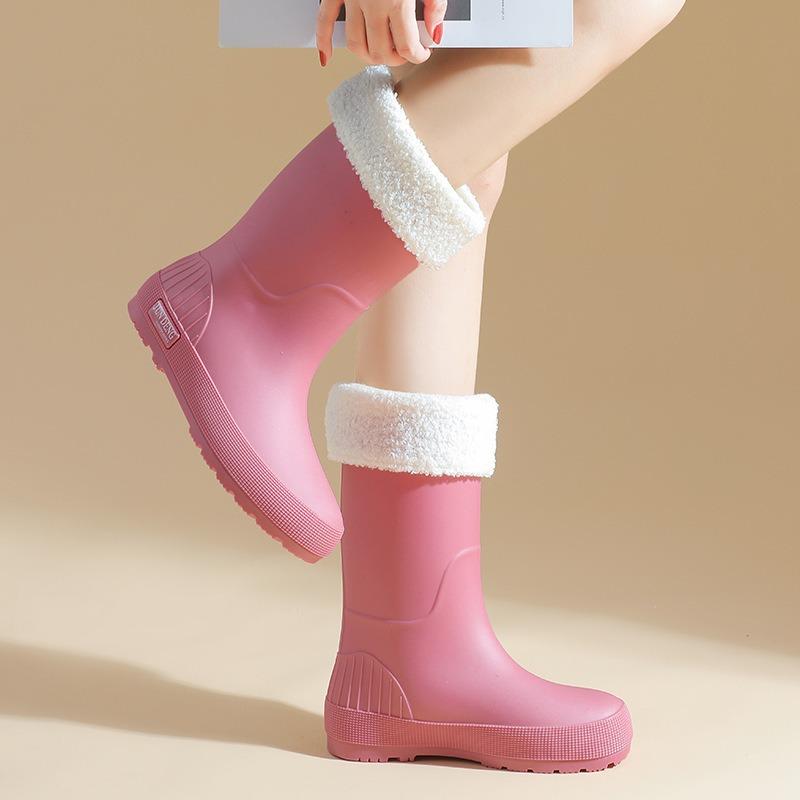 Fashion rain shoes women's solid color simple medium tube rain boots waterproof, non-slip and wear-resistant external wear kitchen work water shoes