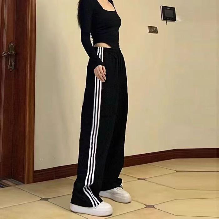 Sweatpants women s spring and autumn 2026 new loose straight casual American wide-leg three-bar striped black sweatpants S