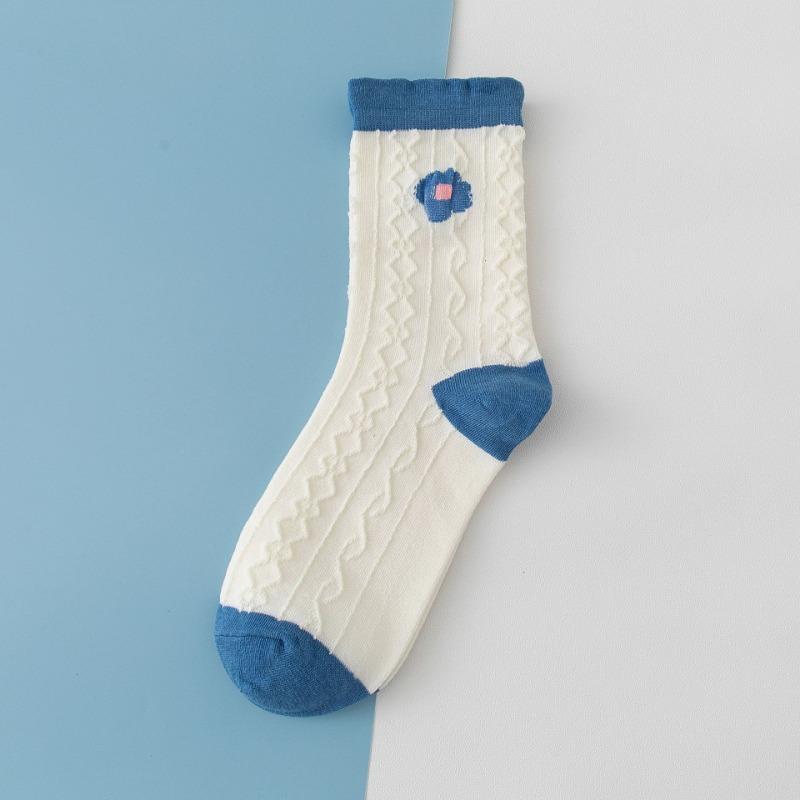 Women's Autumn and Winter Cartoon Bear Mid-calf Socks, Women's Socks, Cotton Sweat-absorbing and Breathable Cotton Socks
