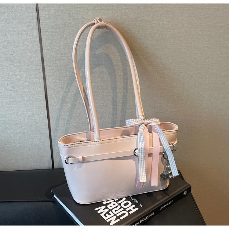 

Сумка большой вместимости женская весенне-летняя универсальная новая простая нишевая на одно плечо сумка-подмышка женская сумка розовый