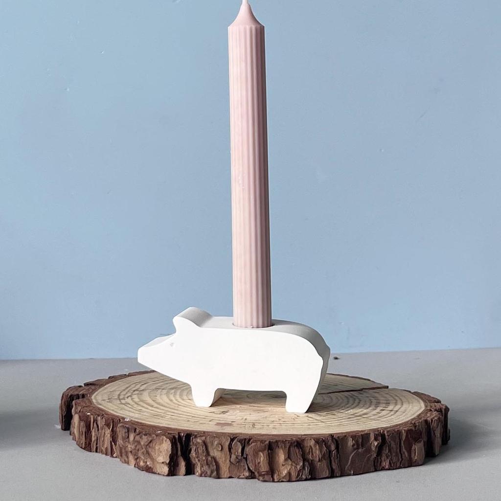 Pig Candlestick Mold Easy To Clean Lucky Pig Candle Holder Animal Home Decor Mold Reusable Silicone Pig Mold For Living Room