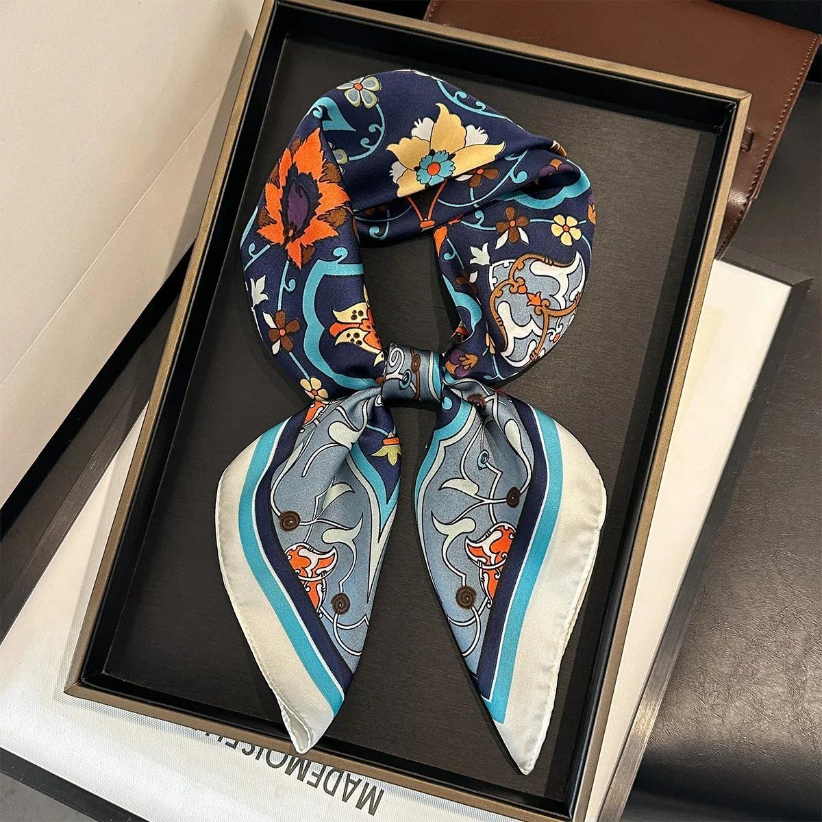 

Luxury Print Silk Square Scarfs For Women Decorate Neck Ties 70*70Cm Kerchief Lady Summer Beach Fashion Hijab Female Neckerchief 70x70cm