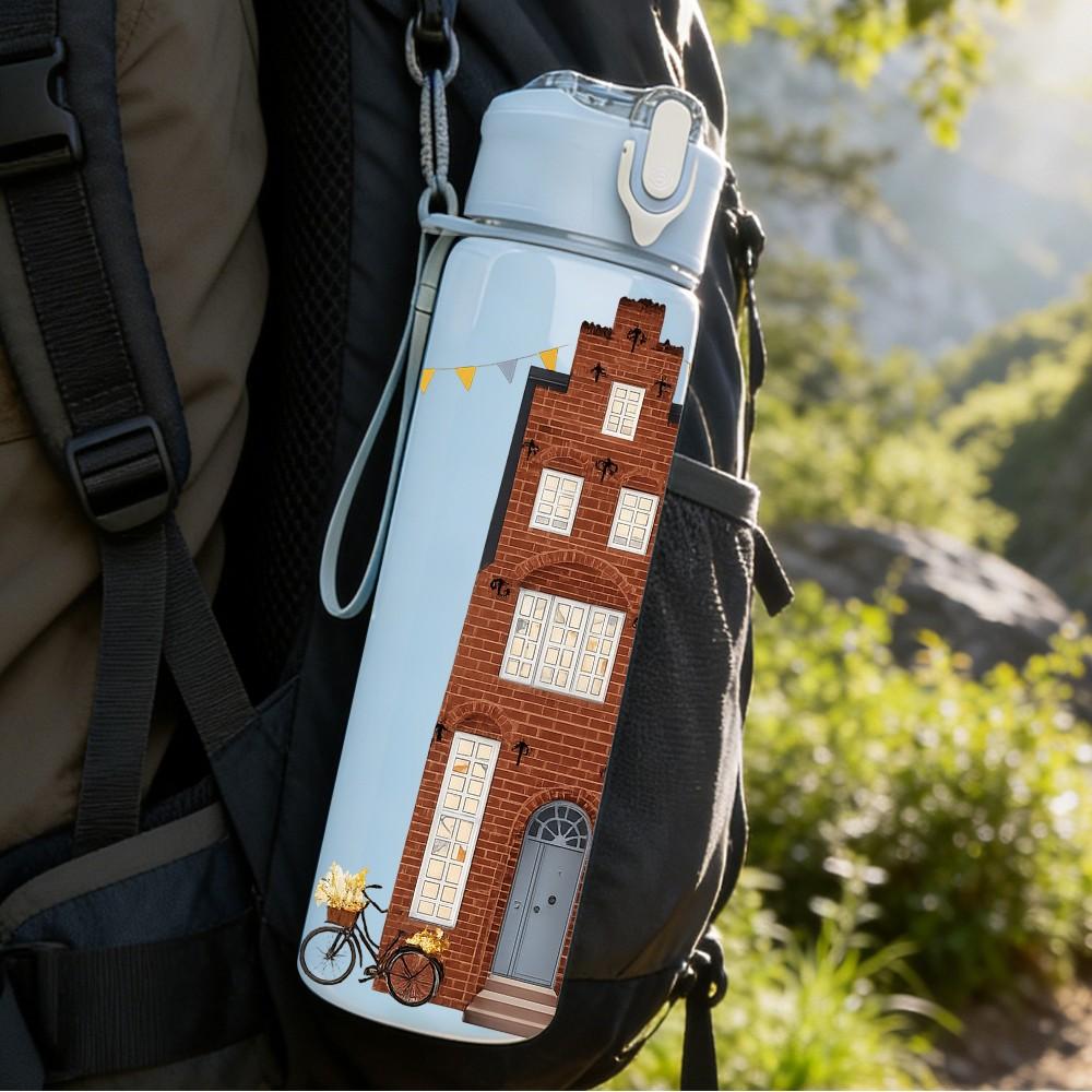 1PC Brown Building House 750ml Color Plastic Sports Water Bottle Leakproof Flip Straw Lid Suitable for Sports Office Home Use