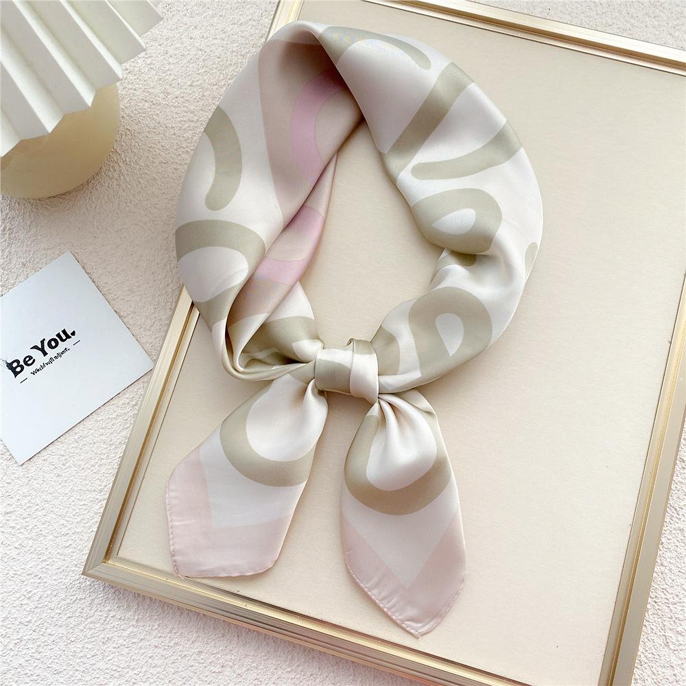 Decorație de modă Esarfă Bentita de păr Cravată Păr 70 Eșarfă pătrată mică Eșarfă de mătase Primăvară și toamnă femei Versatil Eșarfă mică Eșarfă profesională