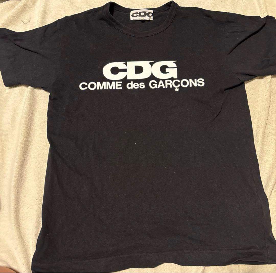 

[USED] CDG Comme des Garçons T-shirt Play Comme des Garçons y2k