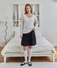 Beibibeullunideuljeu Petit Flower Henley-Neck T-Shirt White